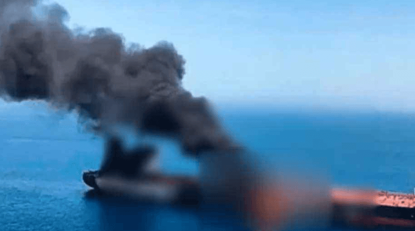 ২ তেলবাহী ট্যাংকারে হামলা: ইরাকের সব জ্বালানি বন্দরের কার্যক্রম বন্ধ