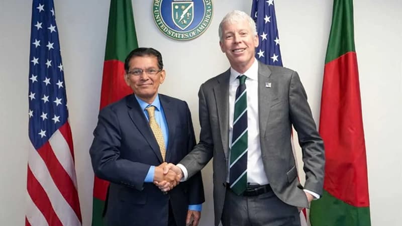 জ্বালানি নিরাপত্তা নিশ্চিতে যুক্তরাষ্ট্রের সহায়তা চেয়েছে বাংলাদেশ