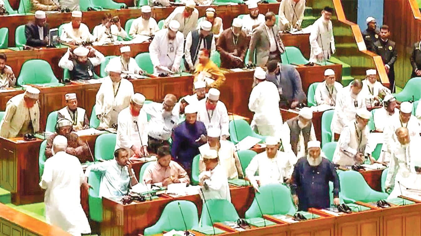 ওয়াকআউটের পর আন্দোলনের হুঁশিয়ারি দিলেন জামায়াত আমির