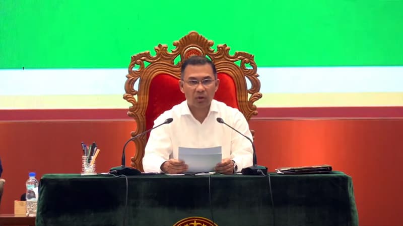 সশস্ত্র বাহিনী কোনো ব্যক্তি, দল ও পরিবারের সম্পদ নয়: প্রধানমন্ত্রী