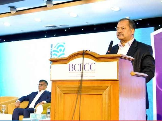 ‘অপতথ্যের হাত থেকে সুরক্ষা’ এখন নাগরিক অধিকার: তথ্যমন্ত্রী