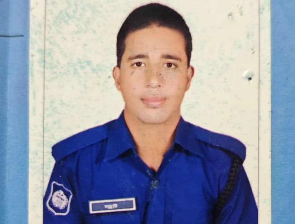 খুলনায় রেলওয়ে পুলিশ সদস্যের রহস্যজনক মৃত্যু