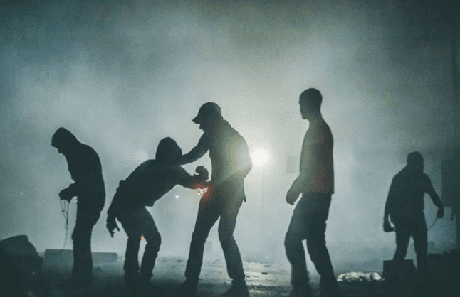 মুঠোফোনকে কেন্দ্র করে কিশোর গ্যাং দ্বন্দ্বে কলেজছাত্র খুন