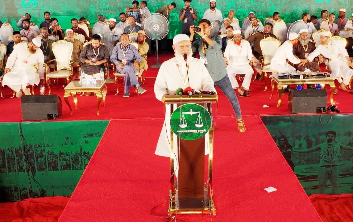 হাজার চেষ্টা করলেও ওই আওয়ামী লীগ হতে পারবেন না: বিএনপিকে জামায়াত আমির