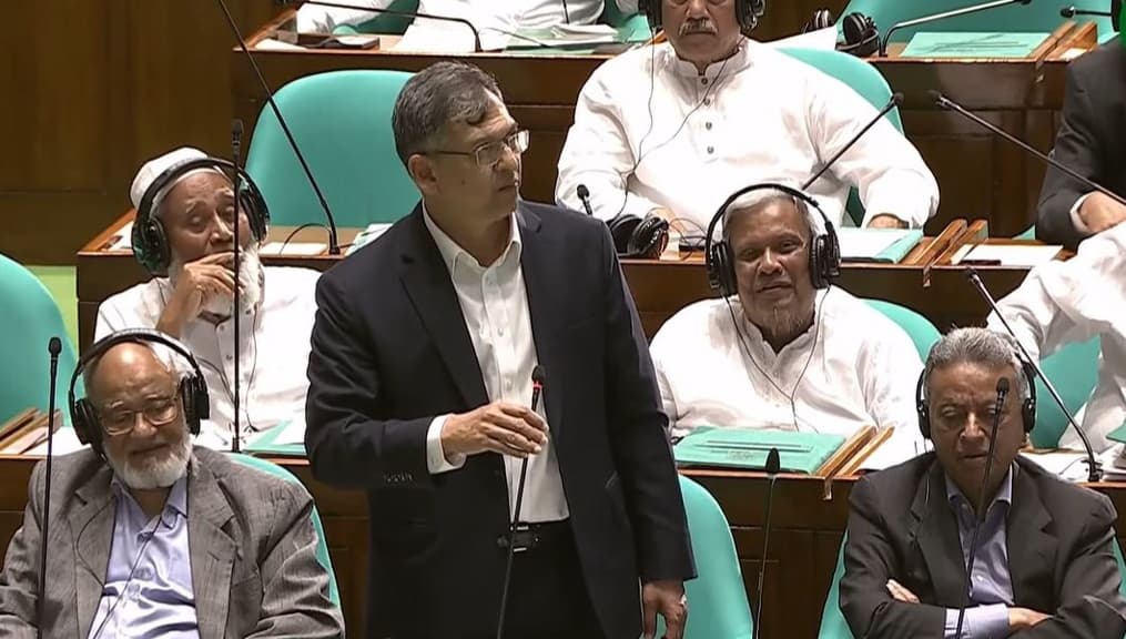 পুলিশে আরও ১৪ হাজার ৫০০ পদ সৃষ্টি হচ্ছে: সংসদে স্বরাষ্ট্রমন্ত্রী