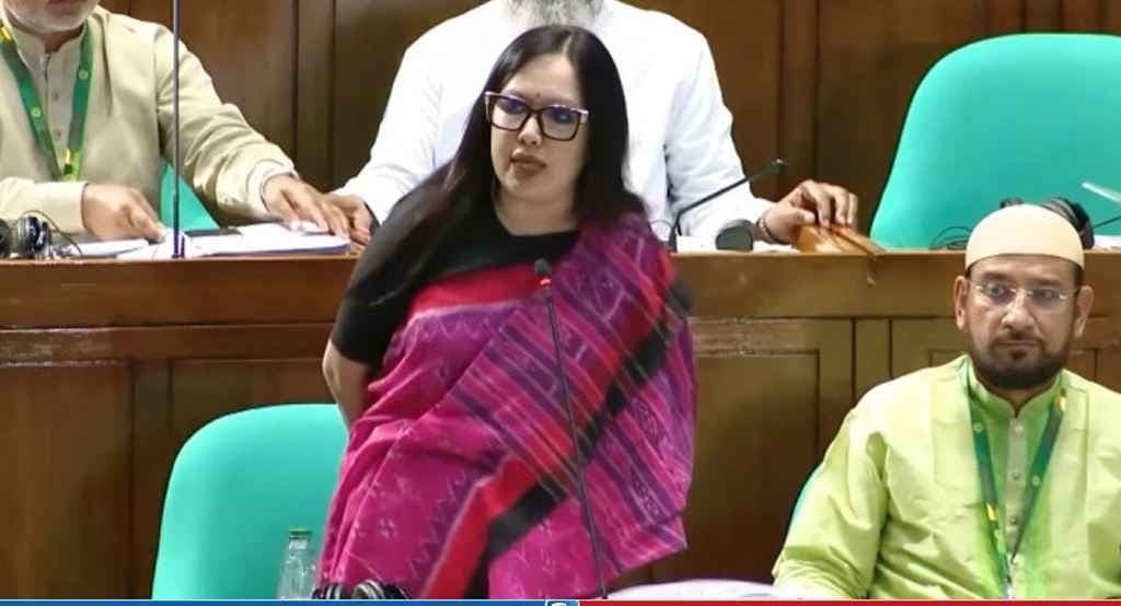 যুক্তরাষ্ট্রের সঙ্গে হওয়া চুক্তি সংসদে তোলার দাবি রুমিন ফারহানার