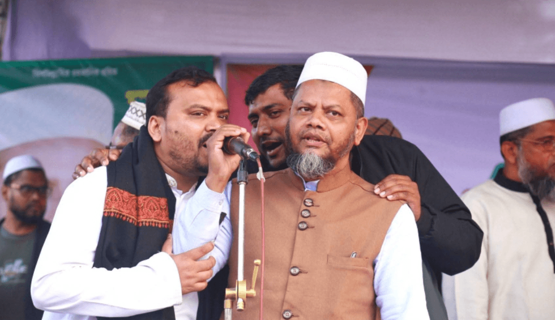 ফুলতলায় টিউবওয়েল প্রকল্পের অর্থ লুটপাটের অভিযোগ সাইফুল ইসলামের বিরুদ্ধে।
