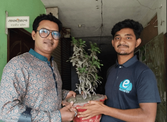 সবুজে সাজবে সাতক্ষীরা বন্ধুসভার অভিনব চারা উপহার কর্মসূচি শুরু