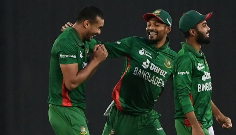 টি–টোয়েন্টিতেও হার দিয়ে শুরু বাংলাদেশের, জিম্বাবুয়ের কাছে ৩২ রানে পরাজয়