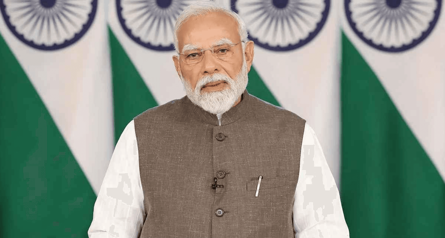 প্রশ্নপত্র ফাঁস ঠেকাতে ফাস্ট-ট্র্যাক আদালতের ঘোষণা মোদীর, পাল্টা সমালোচনায় রাহুল