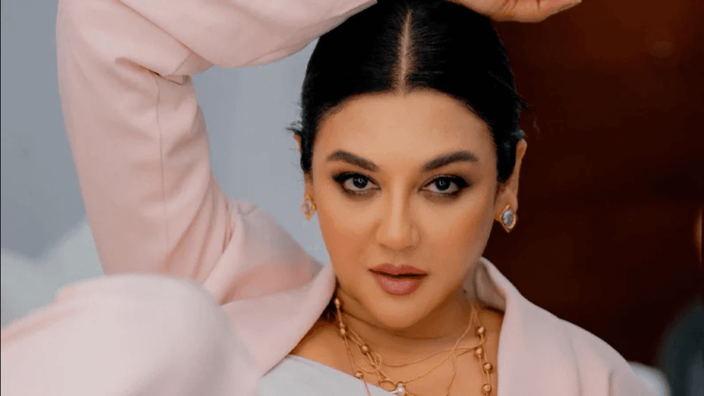 অভিনয়ের বাইরে গেম শোর মঞ্চে জয়া আহসান