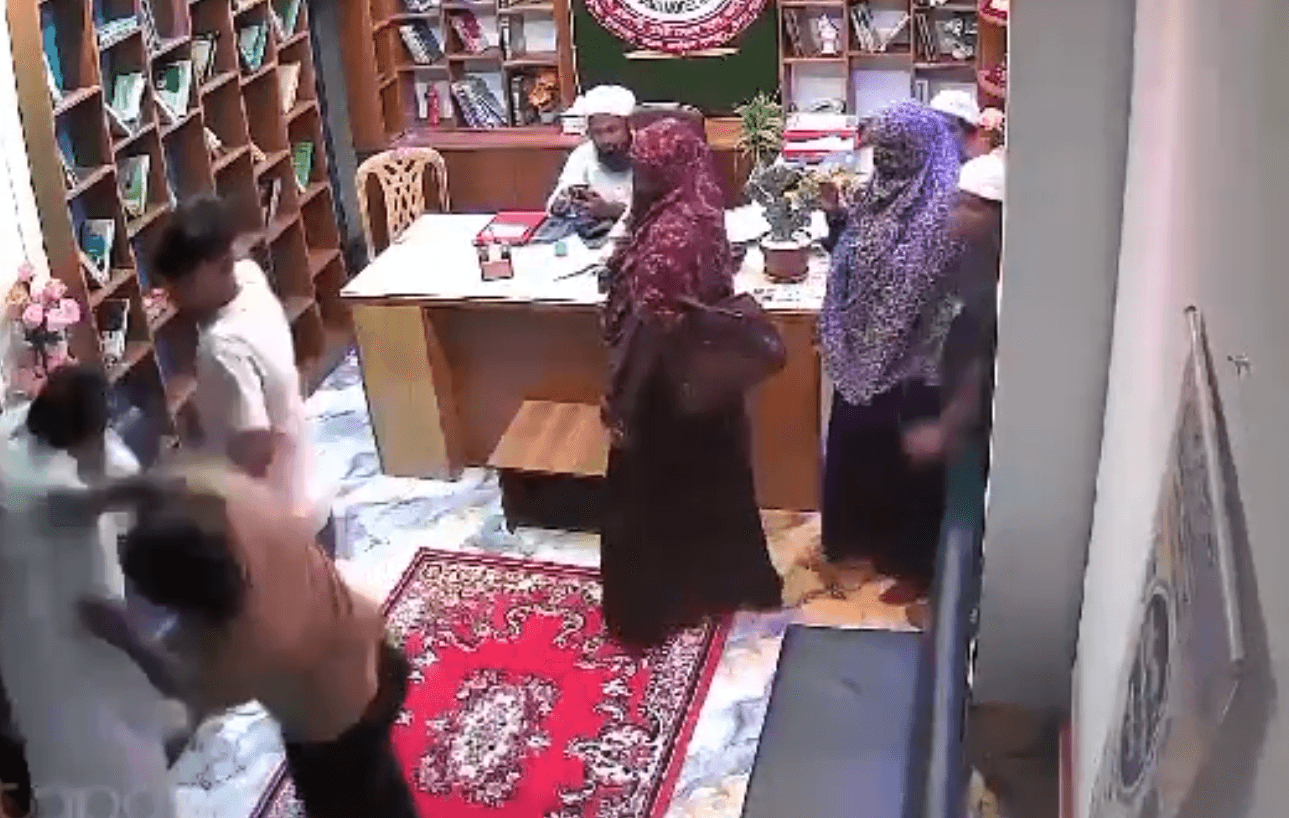 নূরে মদিনা মাদ্রাসায় শিক্ষককে মারধর, একাধিক শিক্ষার্থীকে বলাৎকারের অভিযোগ