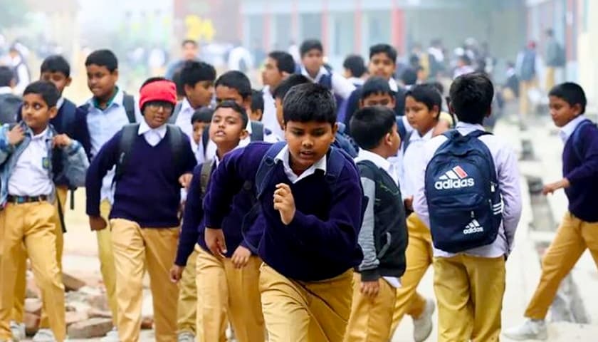 সব শিক্ষাপ্রতিষ্ঠানে সপ্তাহে ৩ দিন অনলাইন ক্লাস