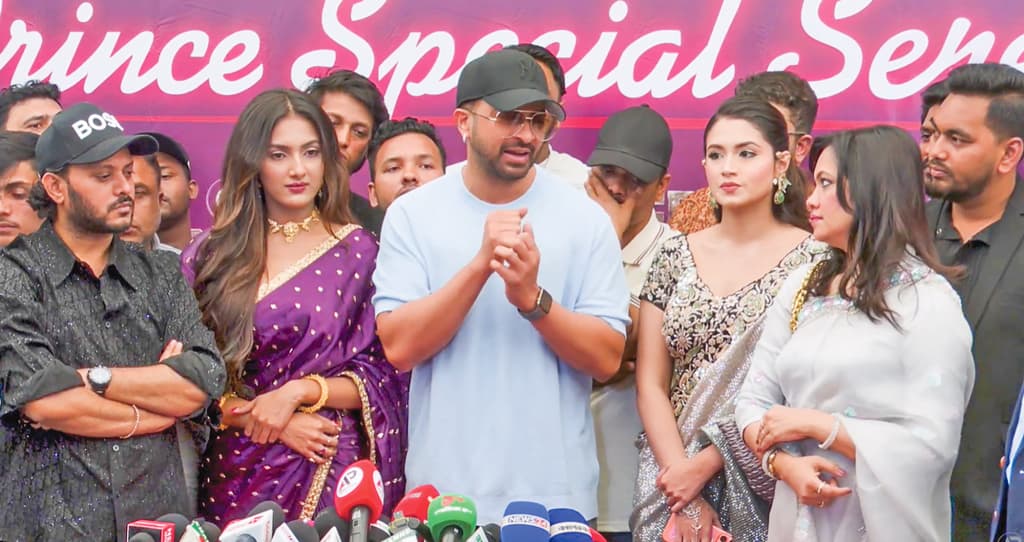 ‘প্রিন্স’ সিনেমার জন্য ক্ষমা চাইলেন শাকিব খান