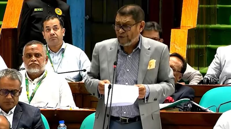 ফ্যাসিস্ট ও অন্তর্বর্তী সরকারের ভুল ব্যবস্থাপনায় হামের প্রাদুর্ভাব বৃদ্ধি পেয়েছে: স্বাস্থ্যমন্ত্রী