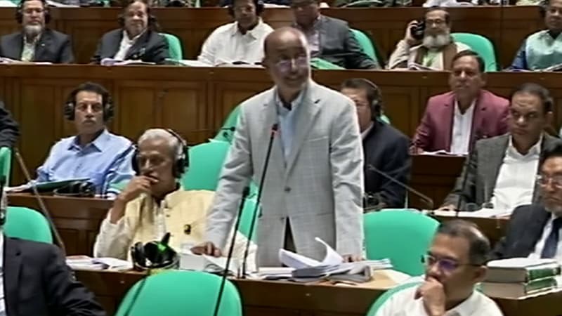 ৪২ দিনে কেউ গুমের স্বীকার বা একটিও ক্রসফায়ার হয়নি : সংসদে আইনমন্ত্রী