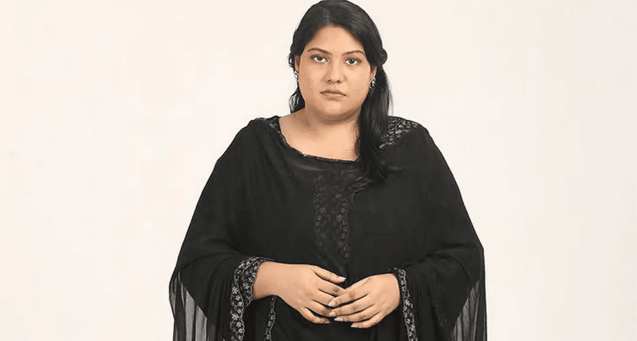 অভিনেত্রী ও কনটেন্ট নির্মাতা কারিনা কায়সারের মৃত্যু